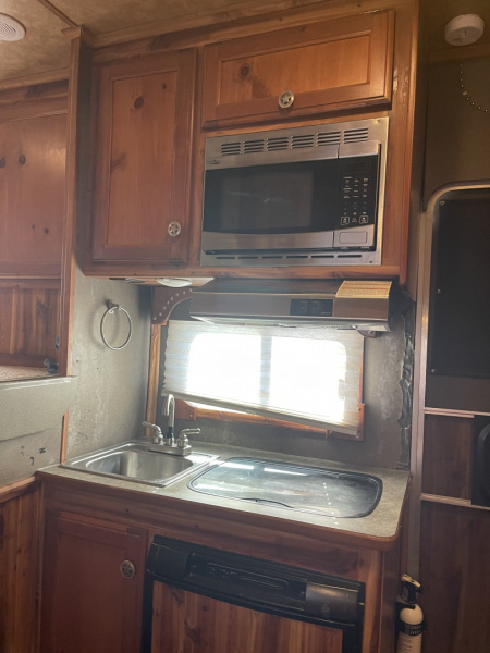 Used 2016 Exiss Trailers 7308 Horse Trailer