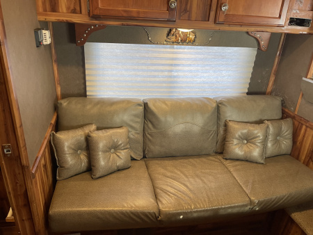 Used 2016 Exiss Trailers 7308 Horse Trailer