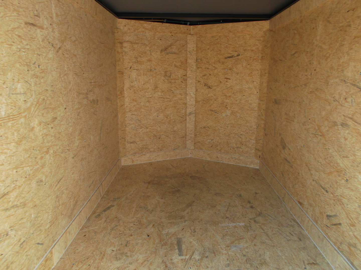 New 2026 Covered Wagon Trailers 4x6 Cargo Trailer / Enclosed Trailer / LEDs / Radials / 1 Piece Roof / Semi-Screwless Exterior / Bed Lined Frame and Tongue