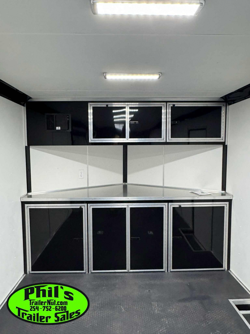 New Pace American 8.5X24 RACE TRAILER FULL ESCAPE DOOR WITH REMOVABLE FENDER Car / Racing Trailer