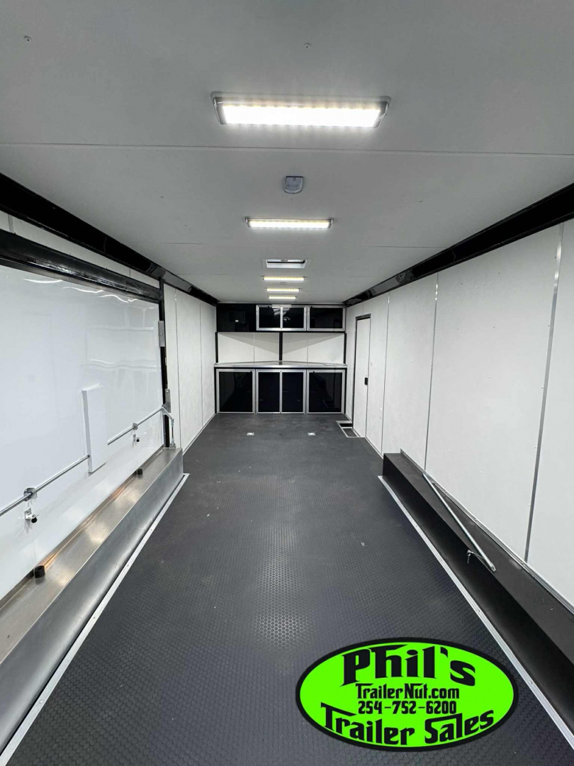 New Pace American 8.5X24 RACE TRAILER FULL ESCAPE DOOR WITH REMOVABLE FENDER Car / Racing Trailer