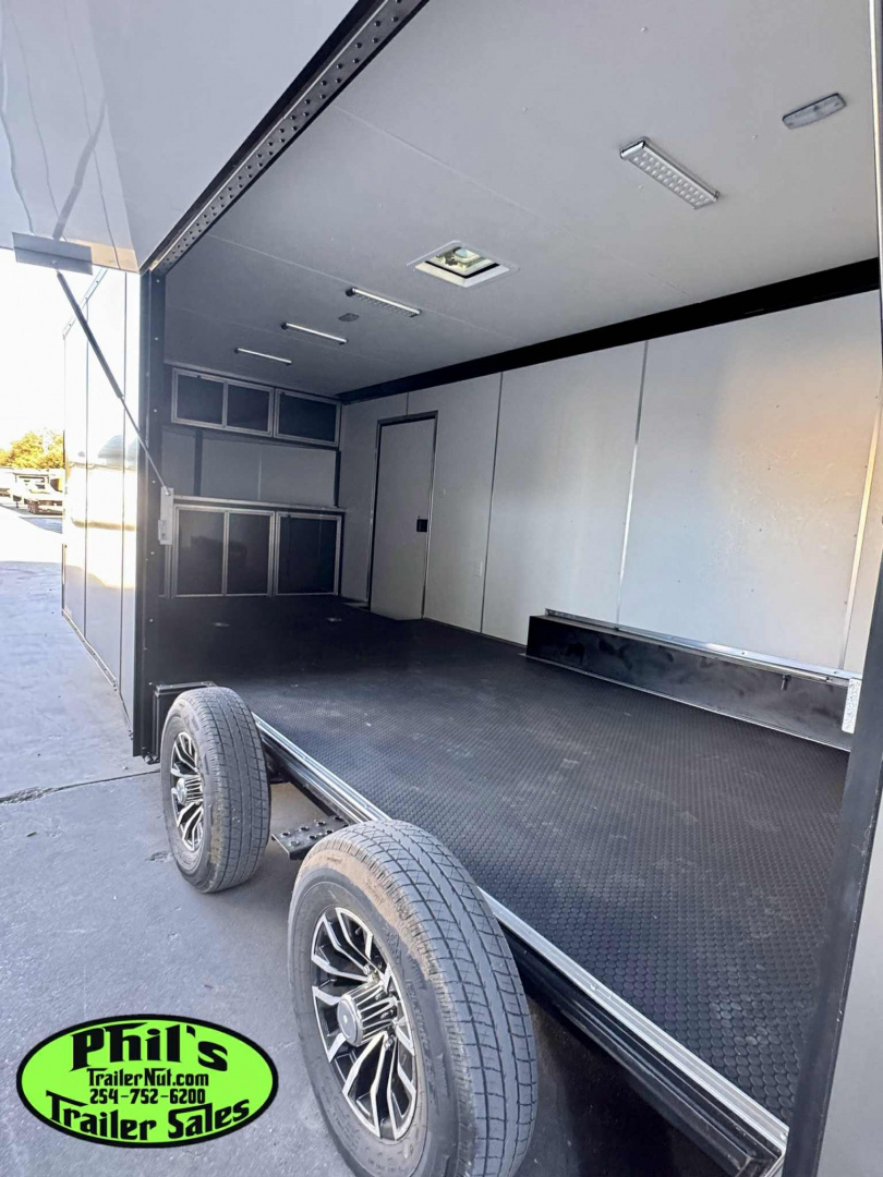 New Pace American 8.5X24 RACE TRAILER FULL ESCAPE DOOR WITH REMOVABLE FENDER Car / Racing Trailer