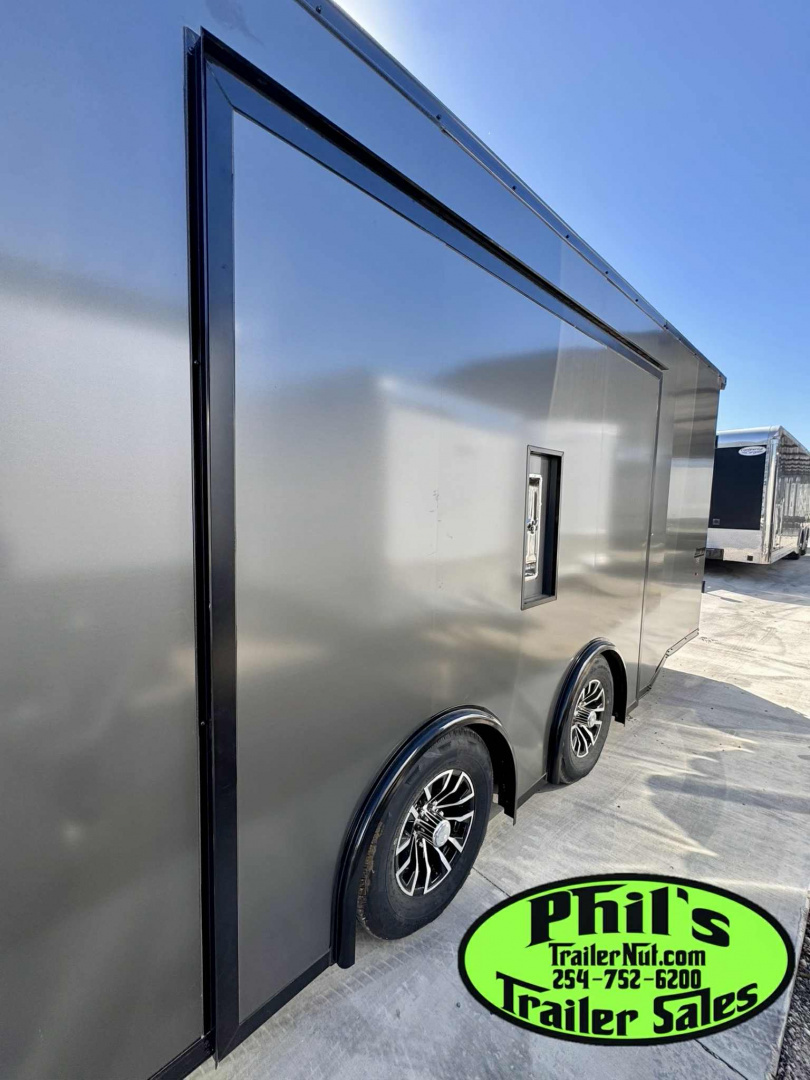 New Pace American 8.5X24 RACE TRAILER FULL ESCAPE DOOR WITH REMOVABLE FENDER Car / Racing Trailer