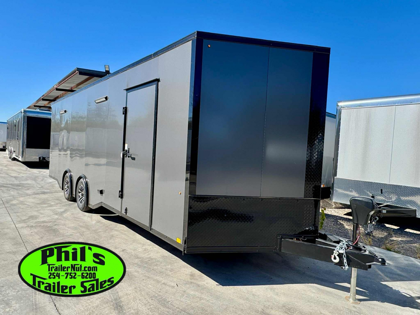 New Pace American 8.5X24 RACE TRAILER FULL ESCAPE DOOR WITH REMOVABLE FENDER Car / Racing Trailer