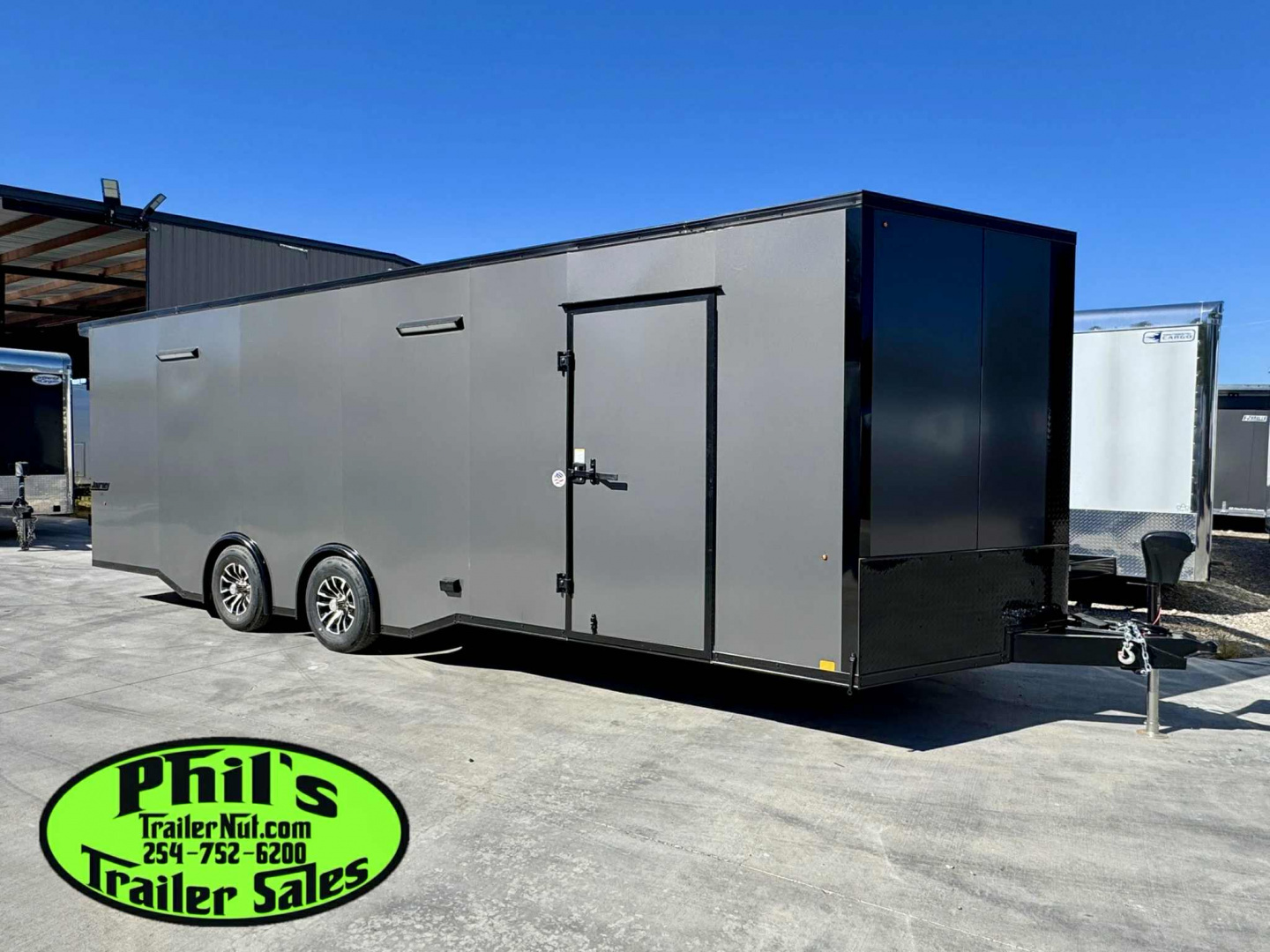 New Pace American 8.5X24 RACE TRAILER FULL ESCAPE DOOR WITH REMOVABLE FENDER Car / Racing Trailer