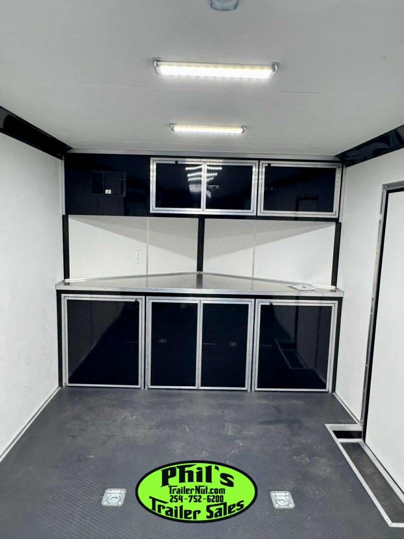 New Pace American 8.5X24 RACE TRAILER FULL ESCAPE DOOR WITH REMOVABLE FENDER Car / Racing Trailer