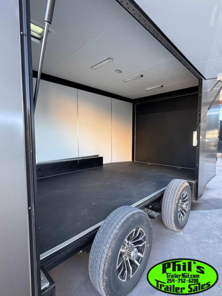 New Pace American 8.5X24 RACE TRAILER FULL ESCAPE DOOR WITH REMOVABLE FENDER Car / Racing Trailer