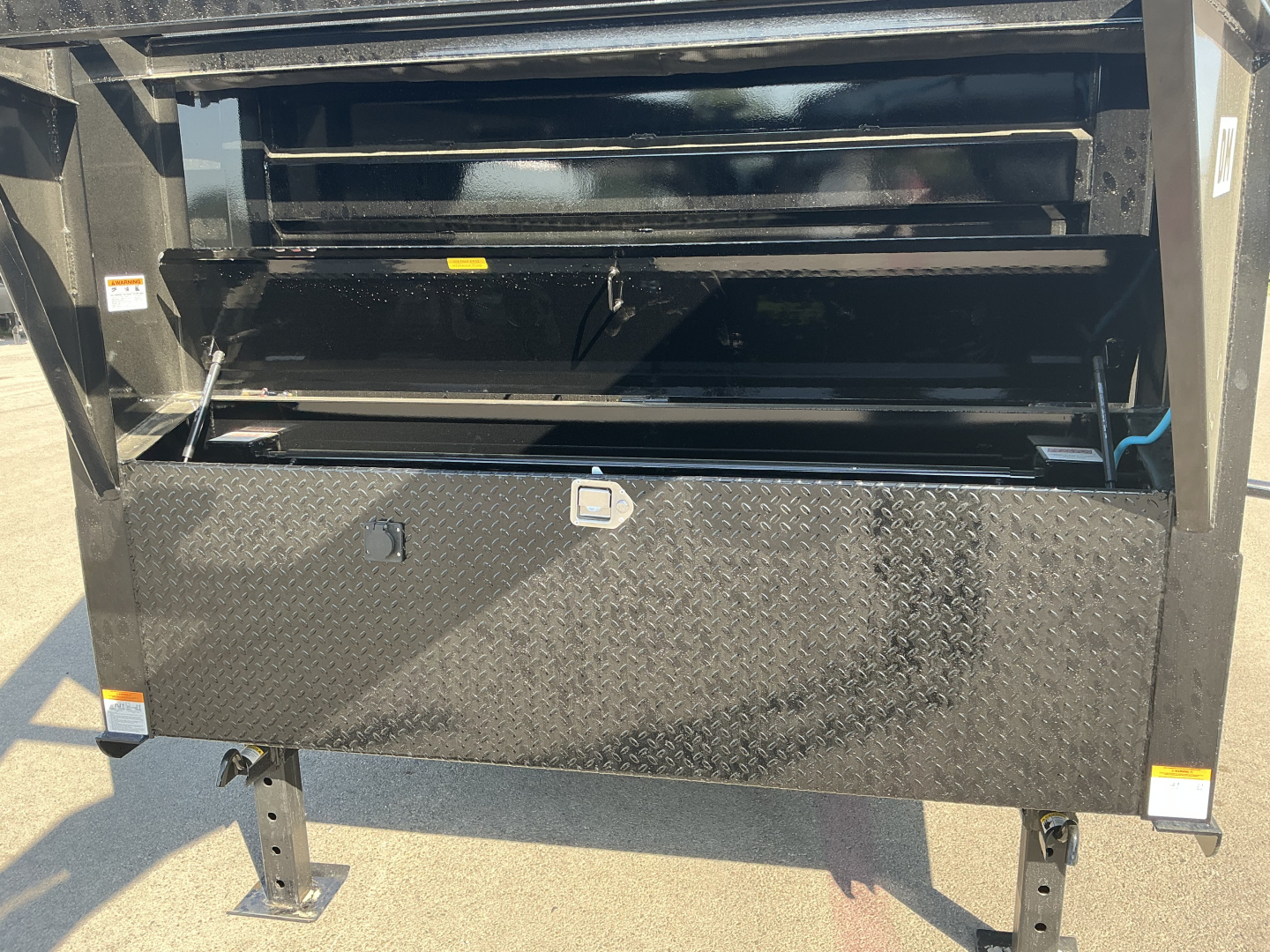 New 2026 PJ 83"x16' GN Tandem Axle Low Pro High Side Dump w/ 48" Sides – DM