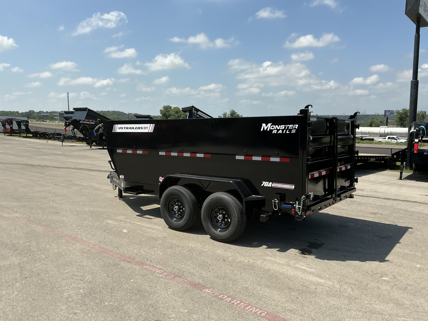 New 2026 PJ 83"x14' BP Tandem Axle Low Pro Telescopic Dump w/ 48" Sides - DT