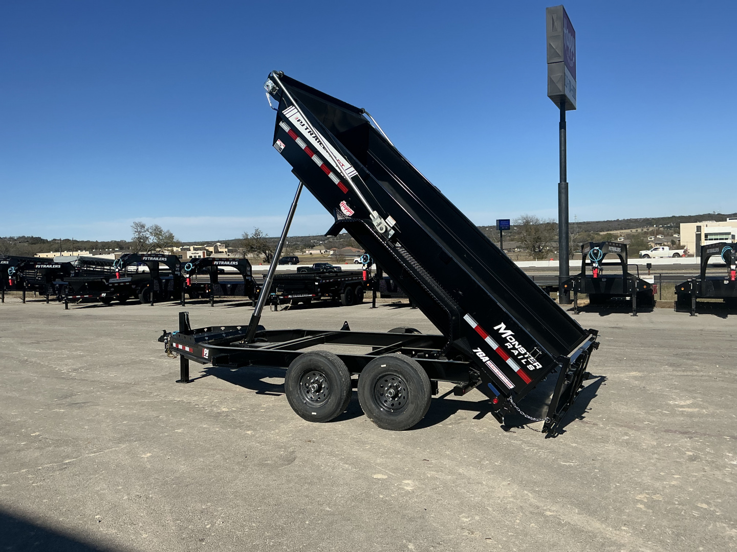 New 2026 PJ 83"x14' BP Tandem Axle Low Pro Telescopic Dump w/ 24" Sides – DT Voyager Package