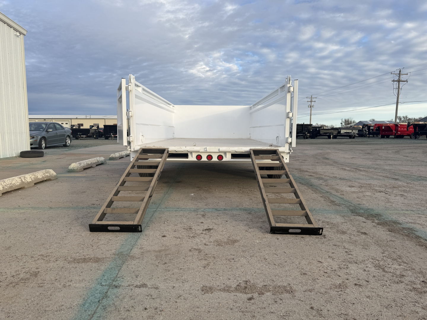 New 2025 Buckshot MFG 14' X 83" X 36" Sides Dump Trailer