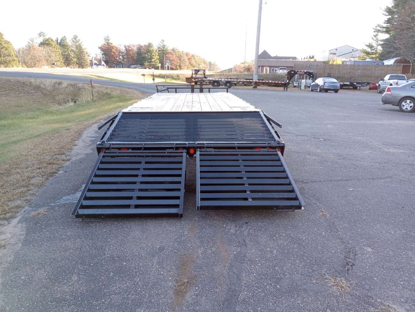 New 2026 PJ TRAILERS 102" x 24' F8 Deckover Trailer