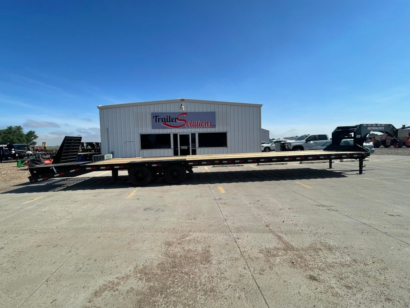 New 2026 PJ Trailers LD402 40' x 102" Hydraulic Brakes Flatbed Trailer