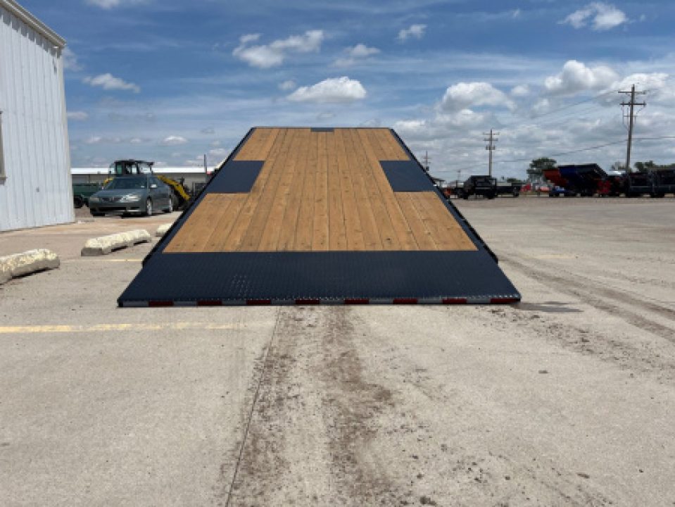 New 2026 PJ Trailers T8222 22' X 102" Tilt Trailer