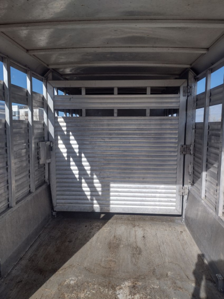 Used 2009 Circle J 20' Stock Combo Trailer