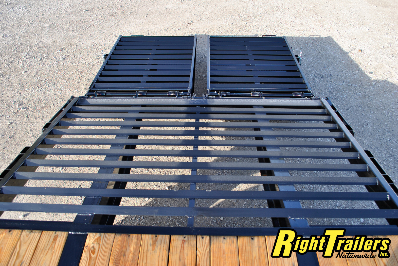 Used 2026 8.5X25 PJ GOOSENECK EQUIPMENT TRAILER