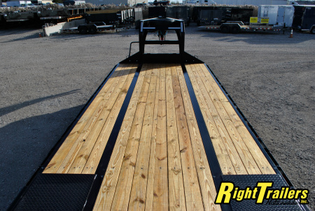 Used 2026 8.5X25 PJ GOOSENECK EQUIPMENT TRAILER