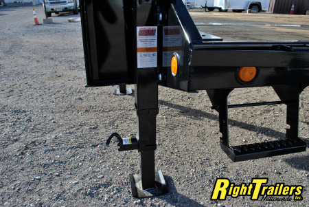 Used 2026 8.5X25 PJ GOOSENECK EQUIPMENT TRAILER