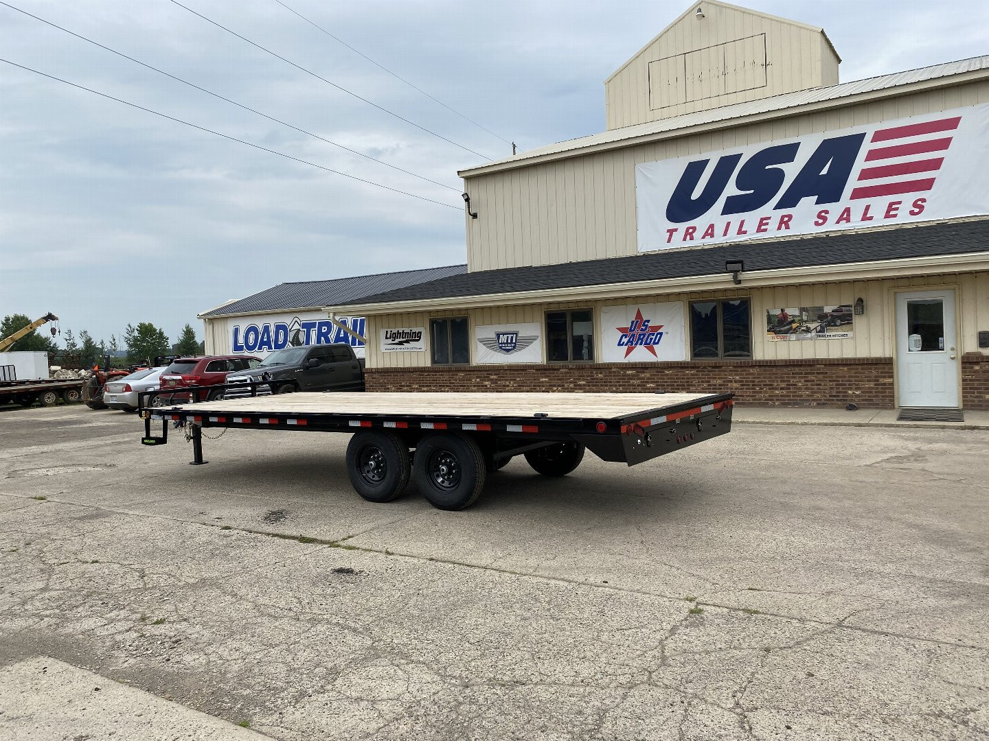 New 2025 LOAD TRAIL 102X22 14K Deckover Trailer