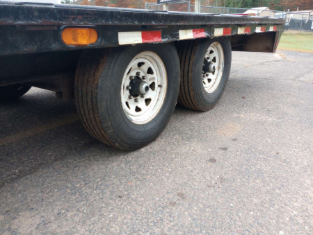 Used 2018 PJ Trailers F8 18'x102" Deckover Trailer