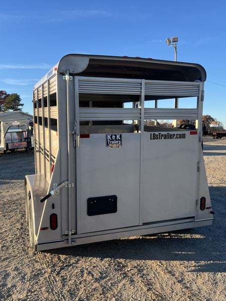 New 2026 Bee 12' BMP Stock Combo Trailer