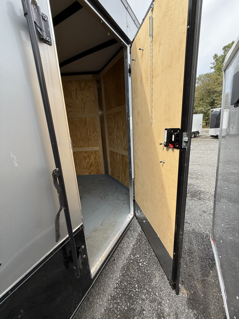 Used **USED** 2023 Homesteader 7x16 -V-Nose - OHV w/ Blackout - 7' Interior