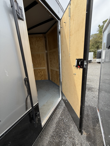 Used **USED** 2023 Homesteader 7x16 -V-Nose - OHV w/ Blackout - 7' Interior