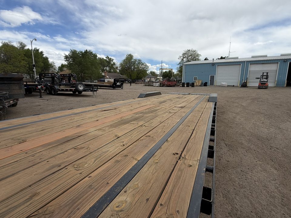 Used 2022 Diamond T 8.5-HD30 Buggy Car Hauler MAXX SS dove