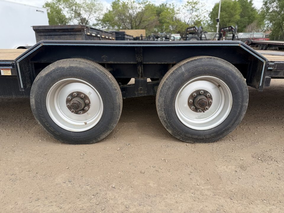 Used 2022 Diamond T 8.5-HD30 Buggy Car Hauler MAXX SS dove