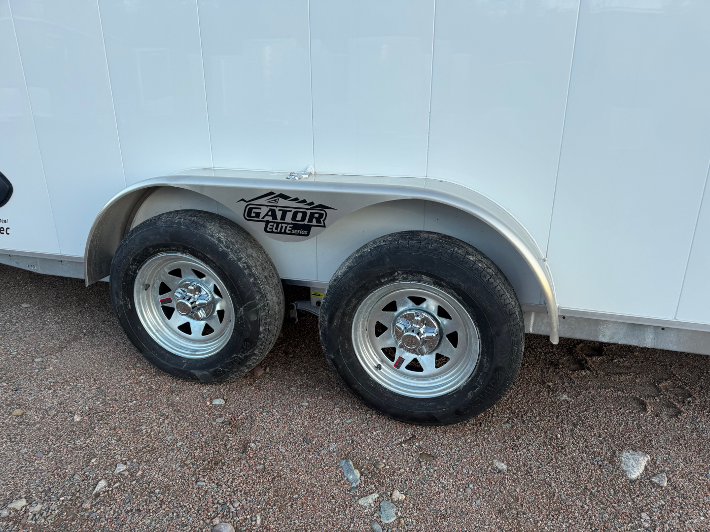 New 2026 Gator Canada 7 x 18' + 5' V Nose Snowmobile Trailer