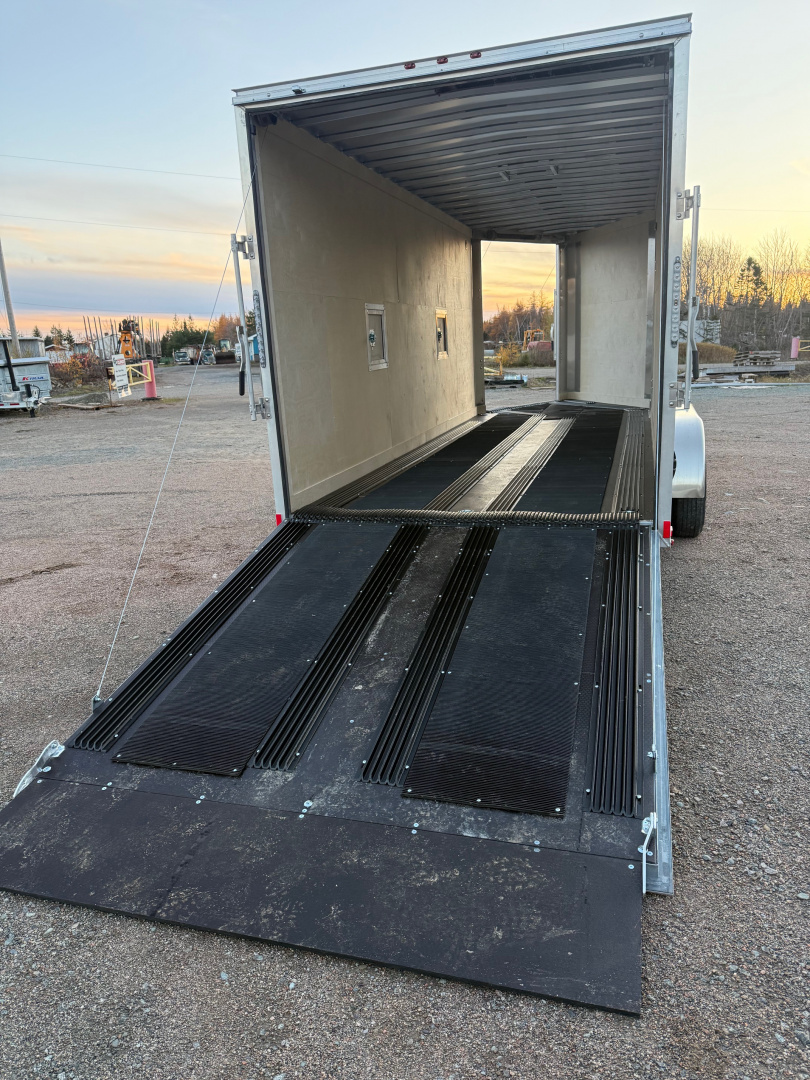 New 2026 Gator Canada 7 x 18' + 5' V Nose Snowmobile Trailer