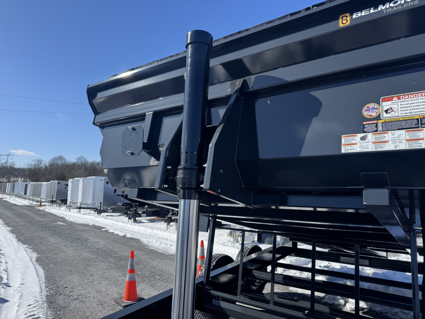 New 2026 Belmont DLX8214-14K Telescopic Dump Trailer Power Jack