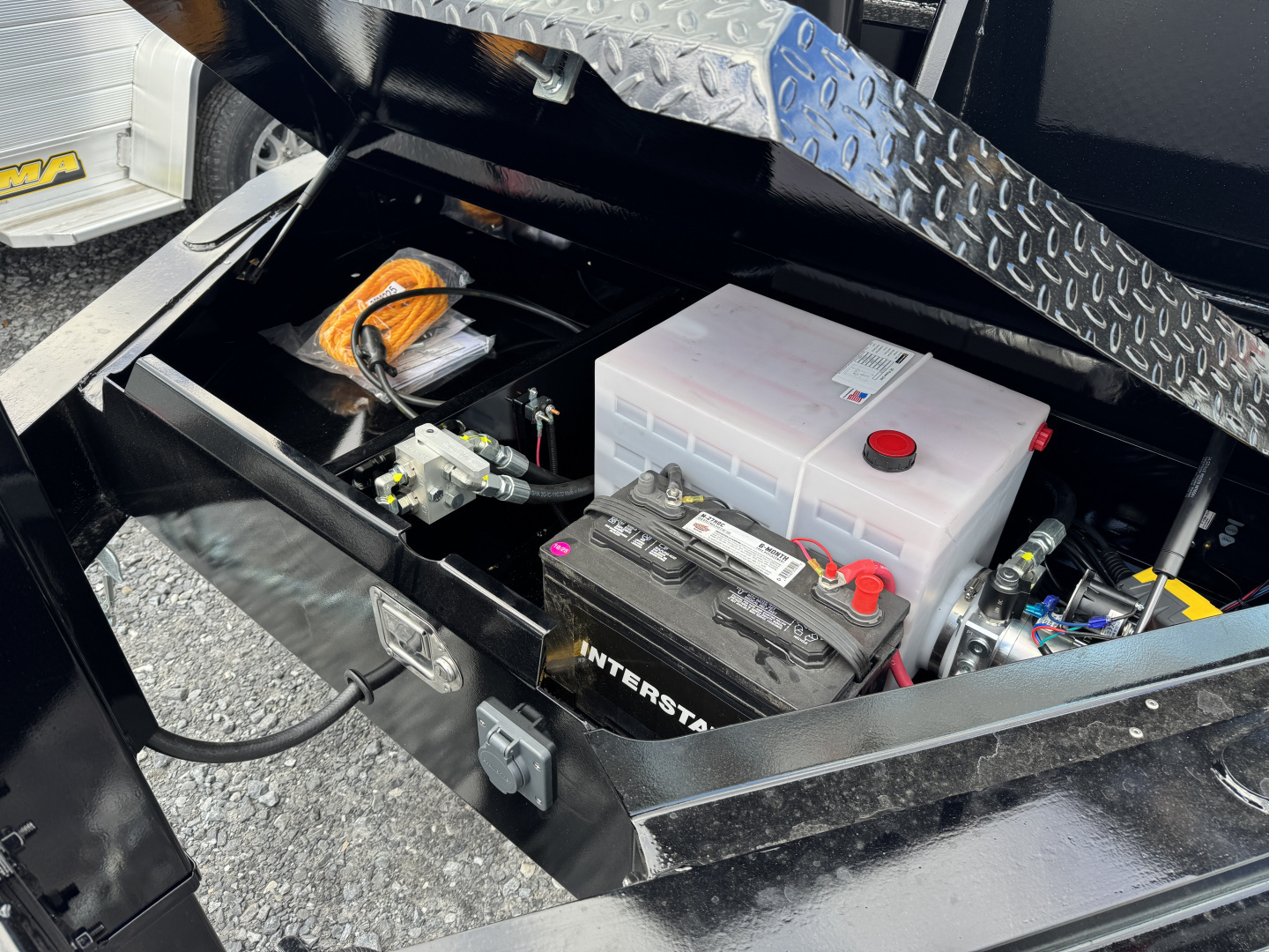 New 2026 Belmont DLX8214-14K Telescopic Dump Trailer Power Jack