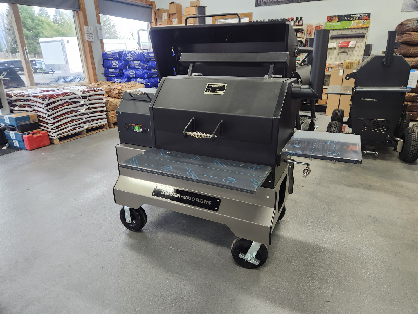 New 2025 OTHER Yoder YS640SS Competion Pellet BBQ Grill