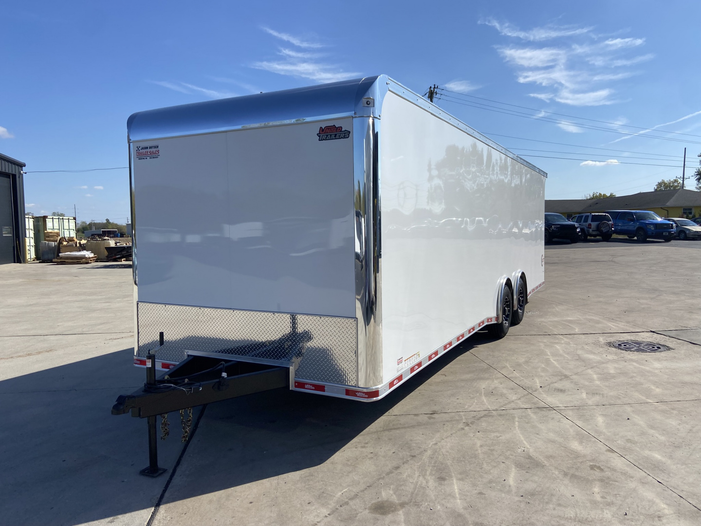 New United Trailers Car Hauler 28' UXT