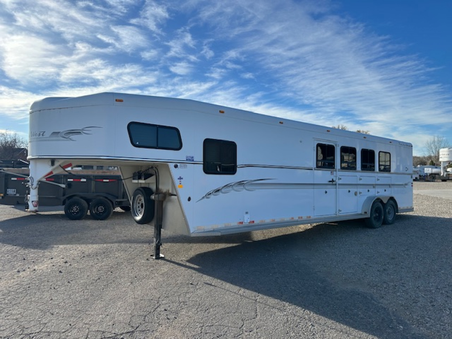 Used 2003 Trails West 4 Horse w 9' Homemade LQ