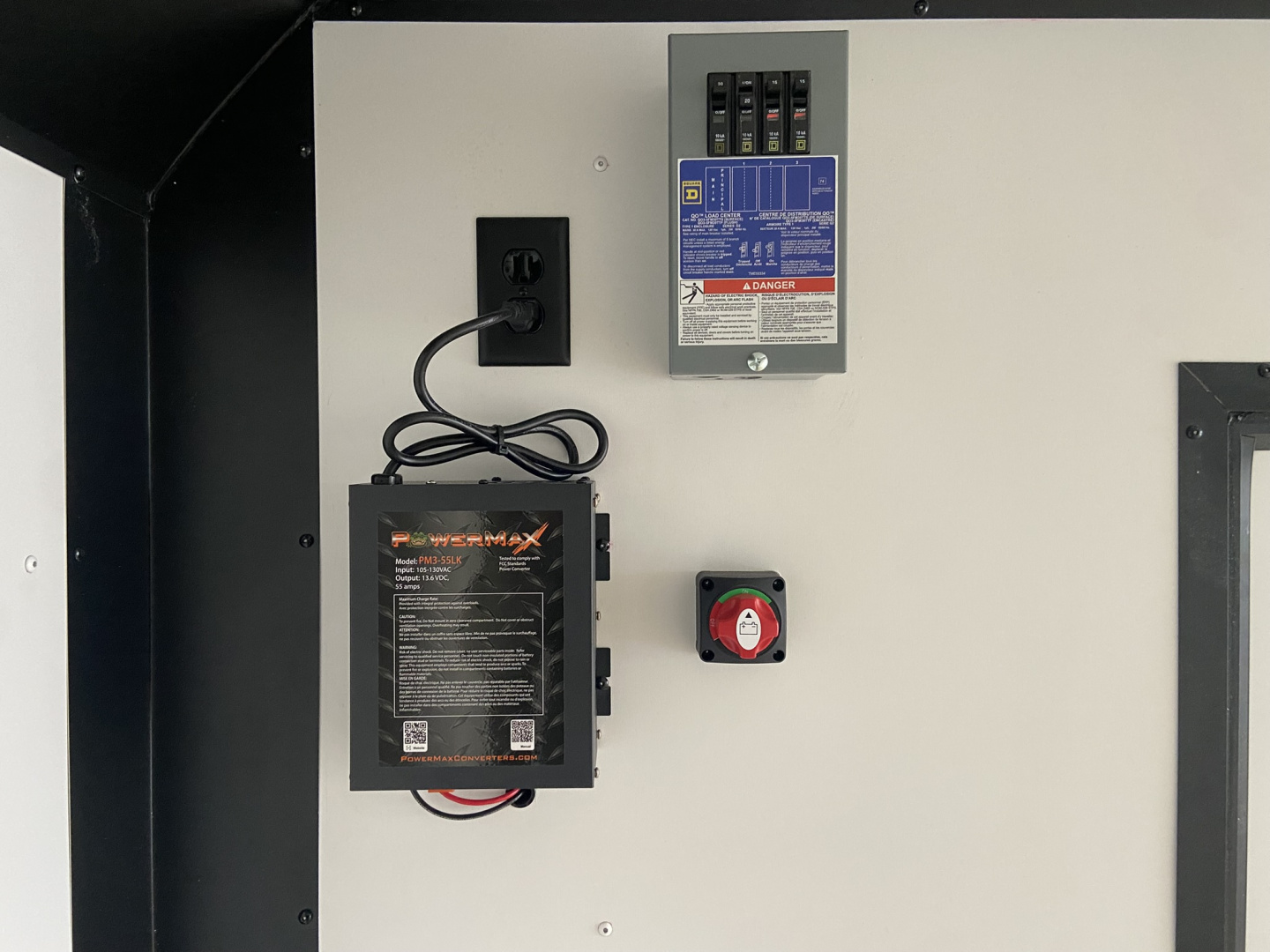 New United Limited 28' Racing Trailer