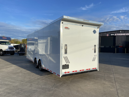 New United Racing Trailer USH 28'