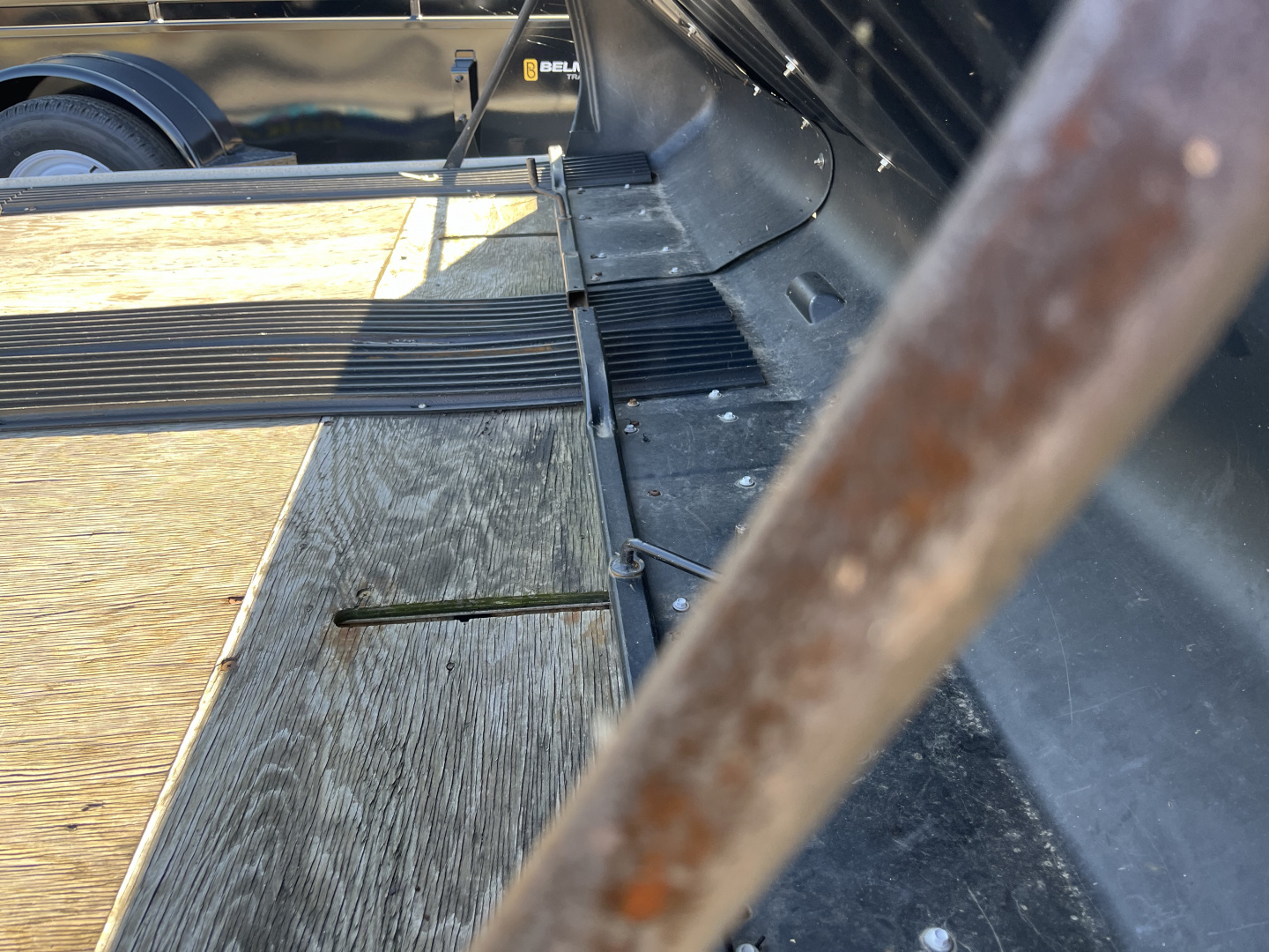 Used **USED** 2005 Karavan 101 X 10 Tilt Snowmobile Trailer