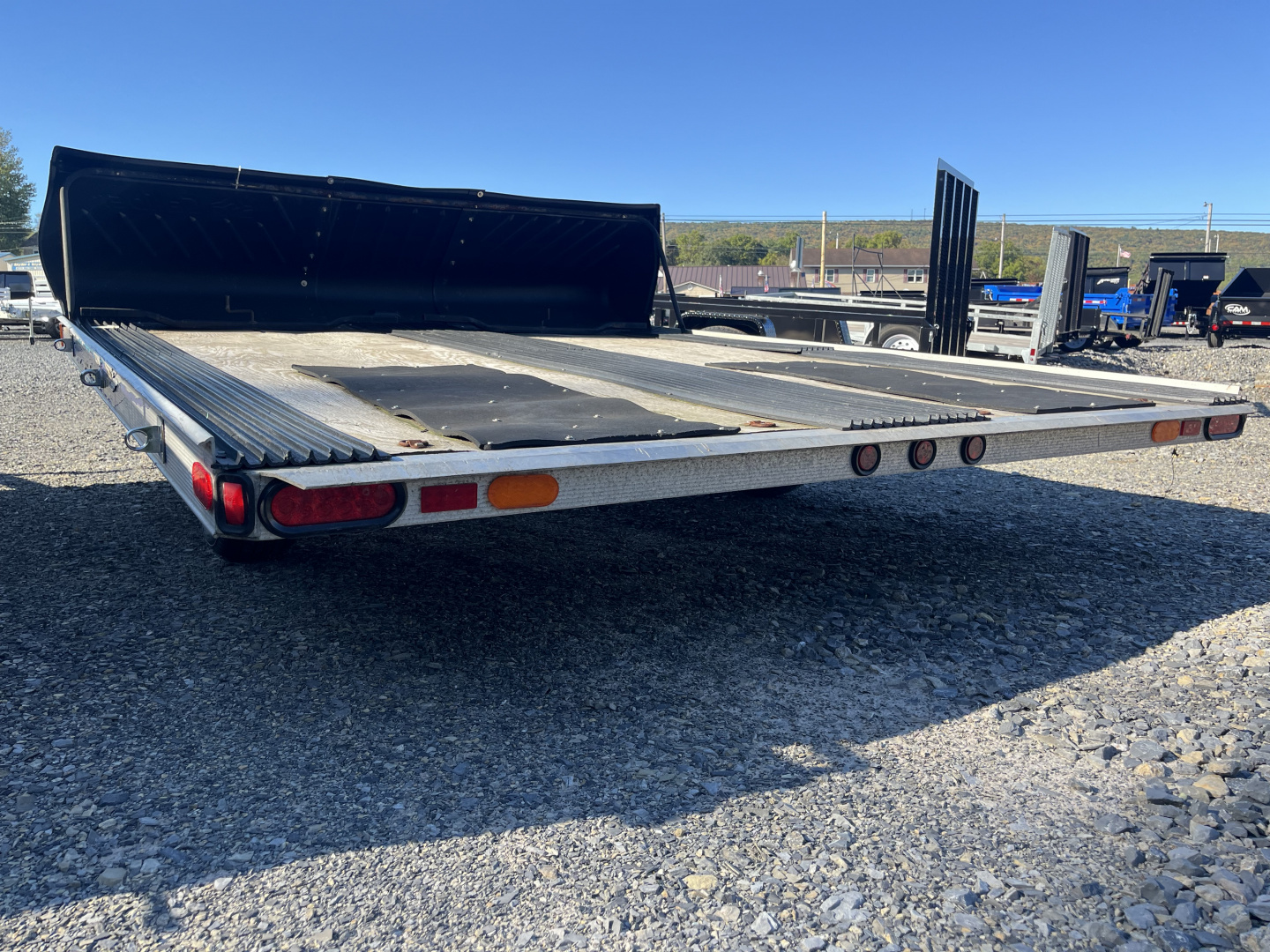 Used **USED** 2005 Karavan 101 X 10 Tilt Snowmobile Trailer