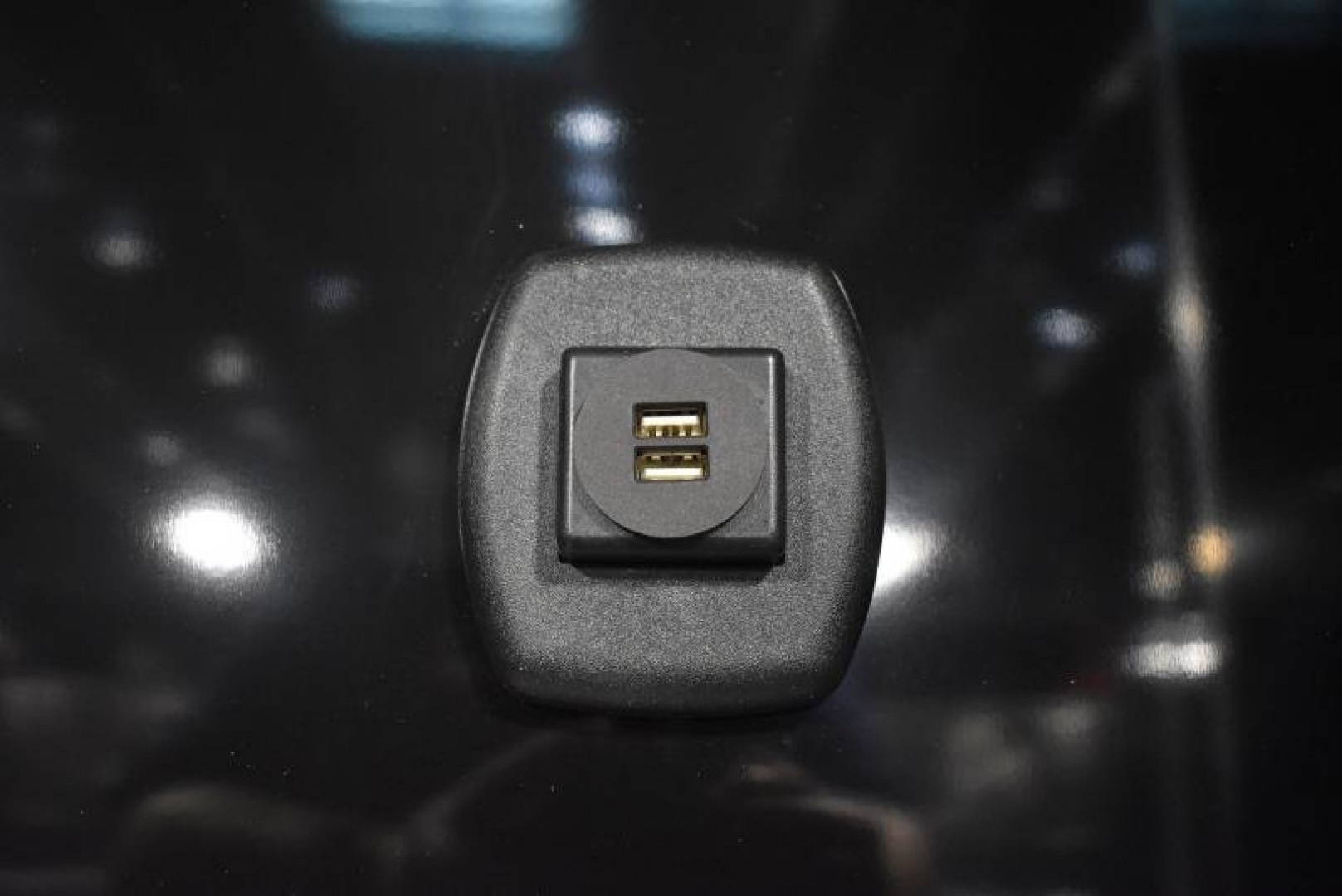 New Haulmark NEW 85X34 EDGE ENCLOSED RACE TRAILER ELECTRIC AWNING CAR RACE TRAILER CAR HAULER CARGO TRAILER Car / Racing Trailer DELIVERY OUT OF UATH!