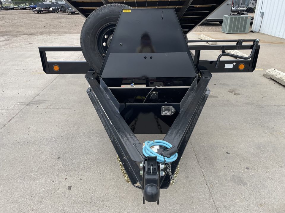 New 2026 PJ Trailers T8222 22' X 102" Tilt Trailer