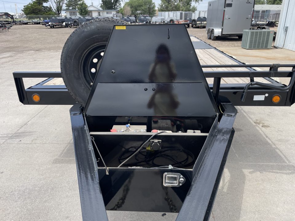 New 2026 PJ Trailers T8222 22' X 102" Tilt Trailer