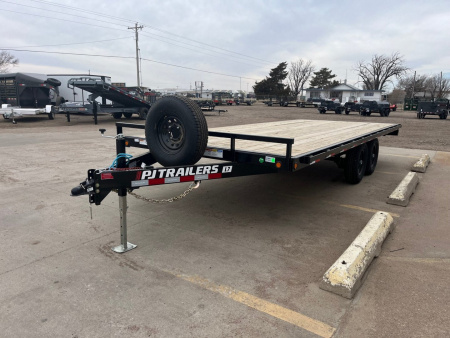 New 2026 PJ Trailers 22' X 102" L7202 Flatbed Trailer