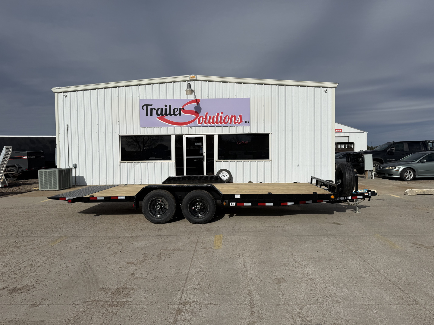 New 2026 PJ Trailers TH202 20' x 83" Tilt Trailer