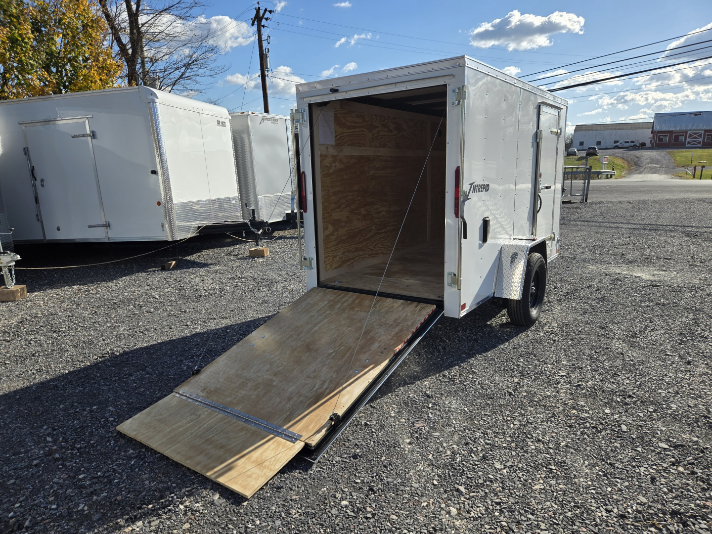 New 5 x 10 Homesteader Intrepid V-Nose Cargo Trailer, 3k GVWR ***White w/ Ramp Door Pkg