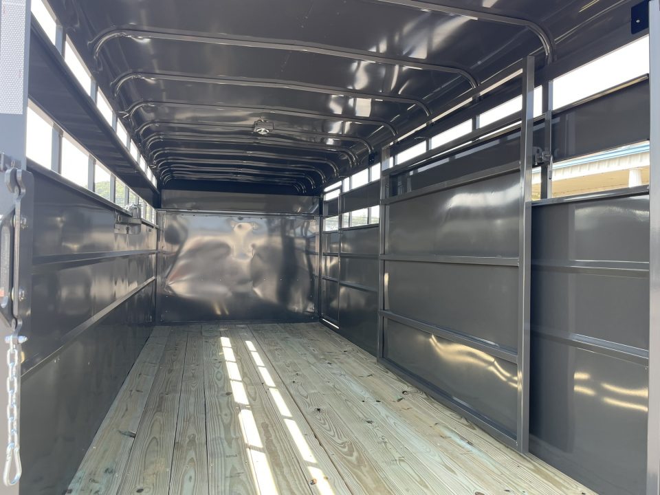 New 2027 Valley Trailers 6'8"X16'X6'6" Gooseneck Steel Stock Trailer