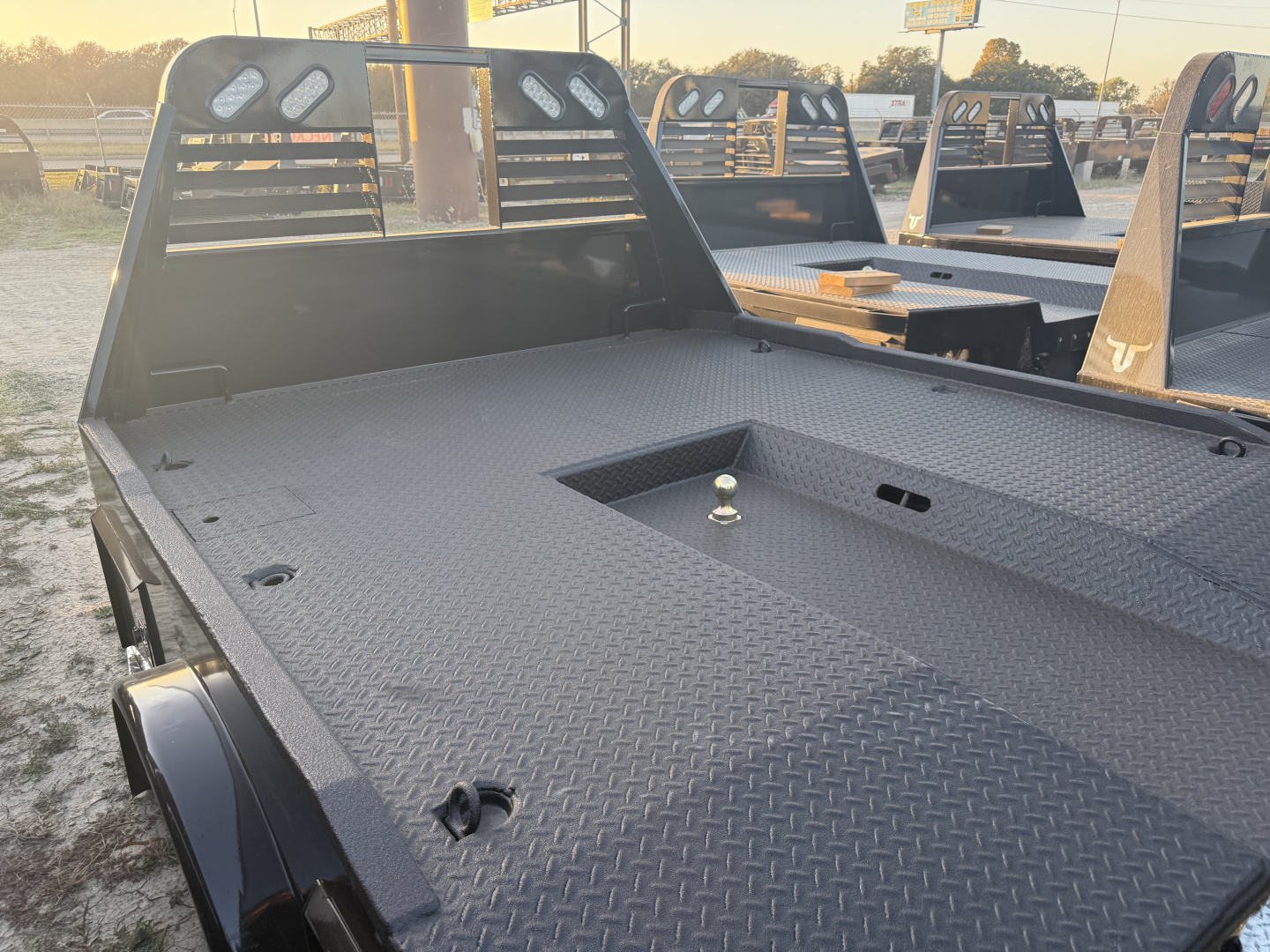 New 2025 Neckover HAULER Truck Bed