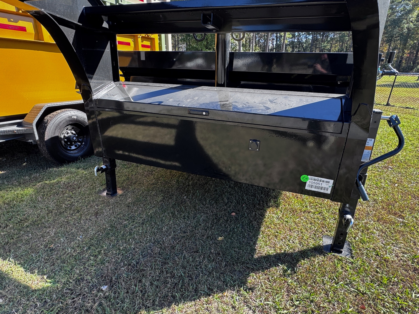 New 2026 Iron Bull 83X16 TRI-AXLE GOOSENECK 21K Dump Trailer