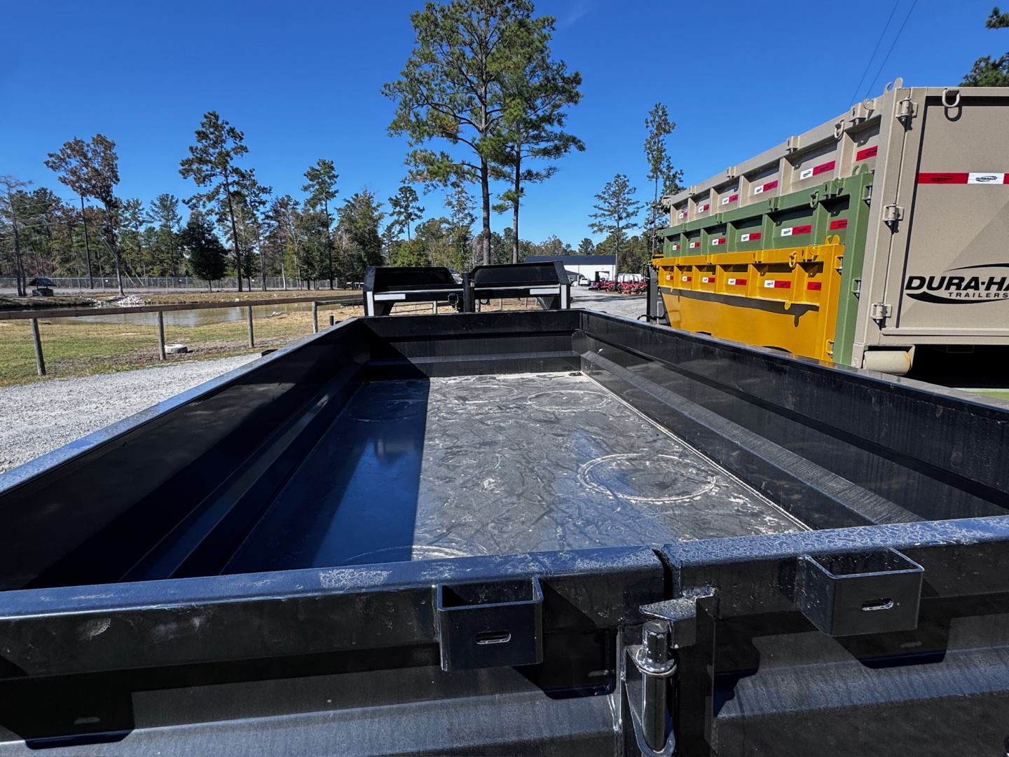 New 2026 Iron Bull 83X16 TRI-AXLE GOOSENECK 21K Dump Trailer